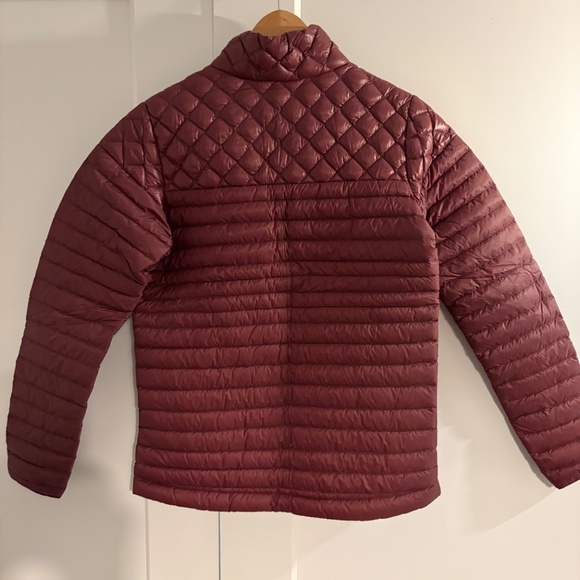 Patagonia Women's Alpine Light Down Jacket  BNWT - Picture 2 of 4